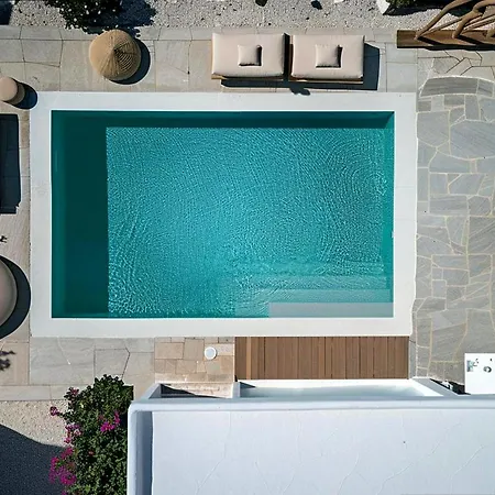 Xenoulya In Villa